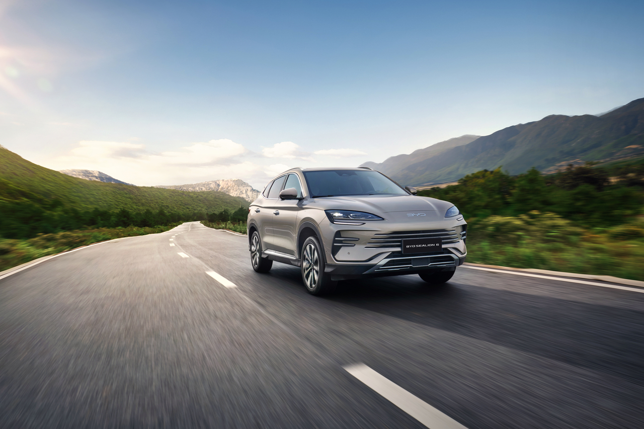 Các mẫu xe BYD thiết kế hiện đại, công nghệ tiên tiến, hướng đến tương lai xanh và bền vững.