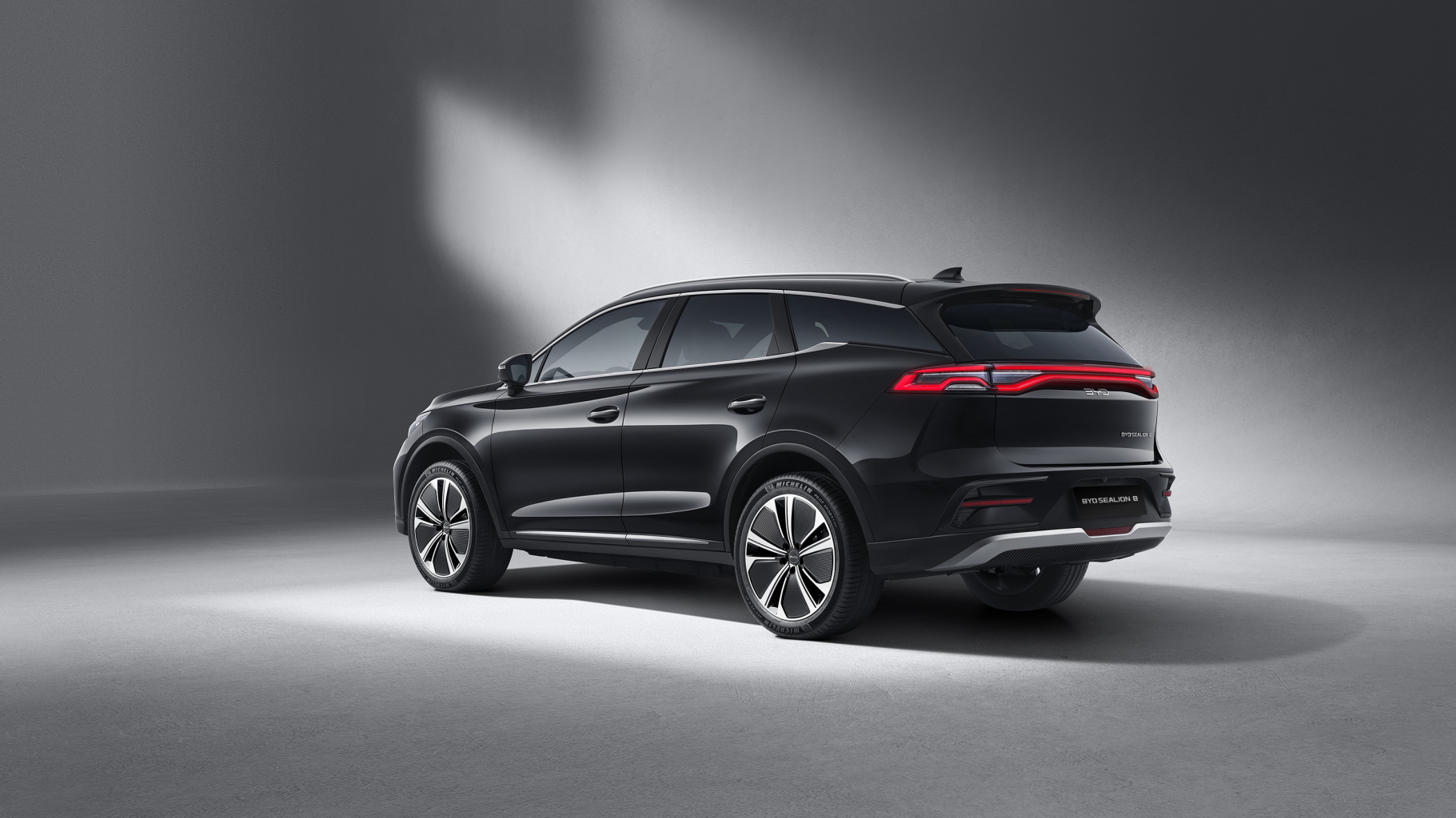 BYD SEALION 8 - An toàn - Thân xe cứng vững