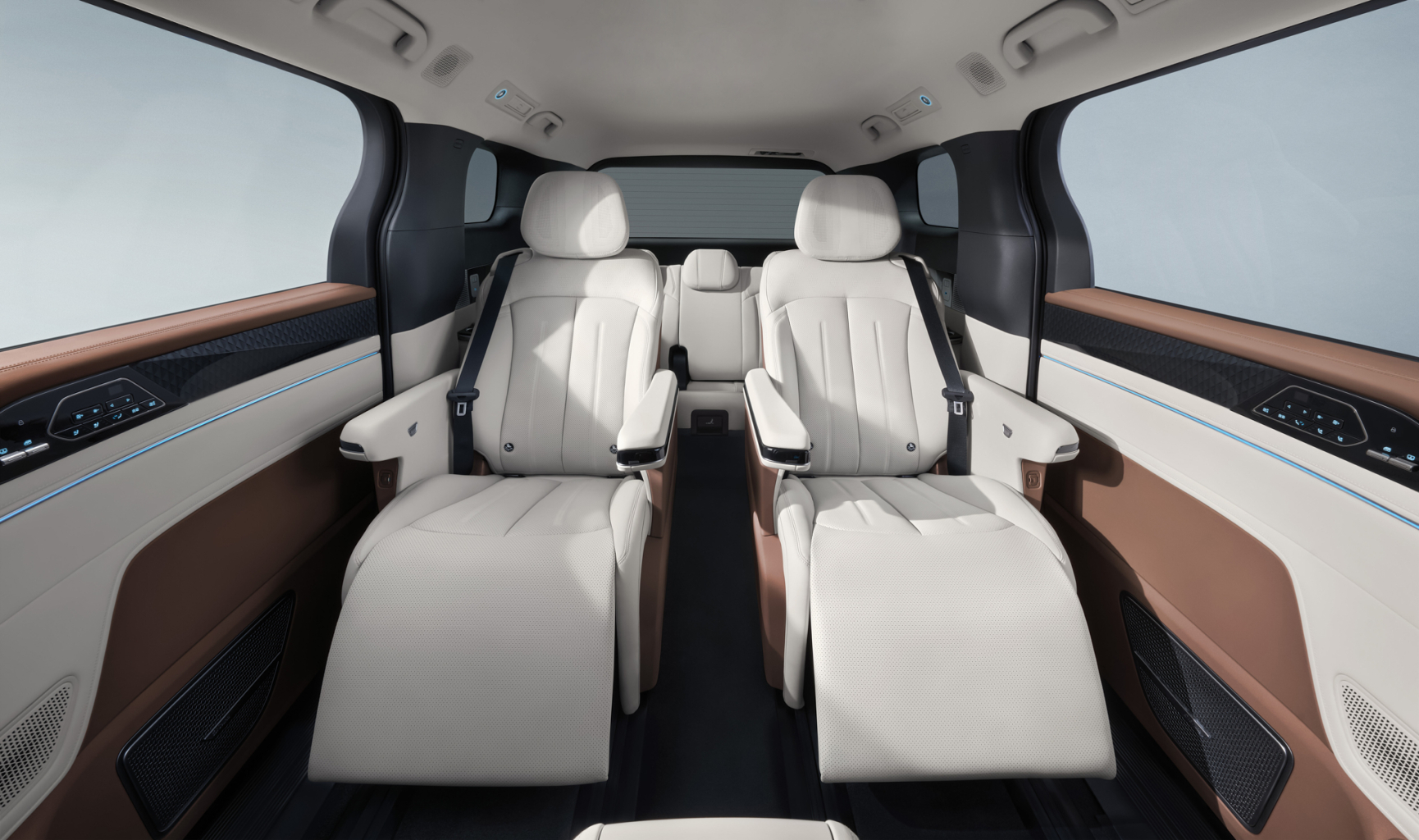 BYD M9 - Nội thất - Ghế da thương gia mang đến trải nghiệm êm ái như khoang hạng nhất