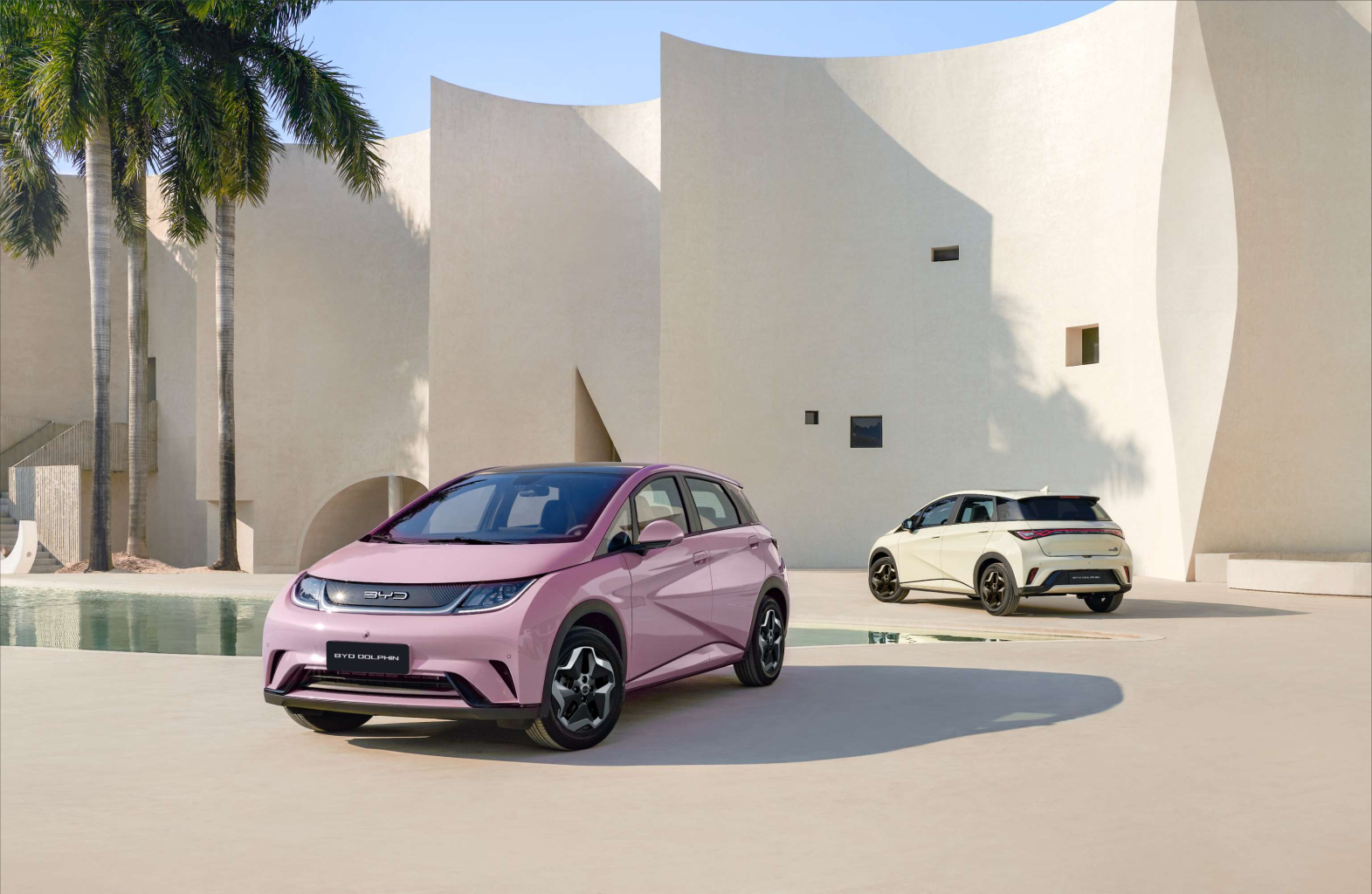 Xe điện BYD Dolphin – mẫu BEV hiệu suất cao nổi bật trong chiến lược toàn cầu của BYD, góp phần giúp hãng vượt Tesla về doanh số năm 2024.