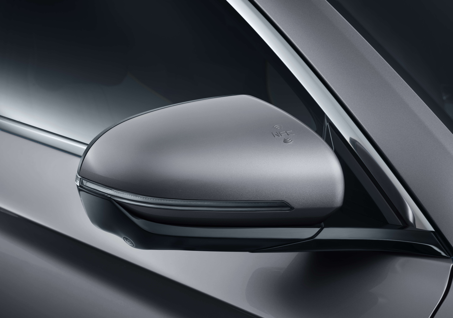 BYD SEALION 6 - Ngoại thất - Gương chiếu hậu tích hợp NFC